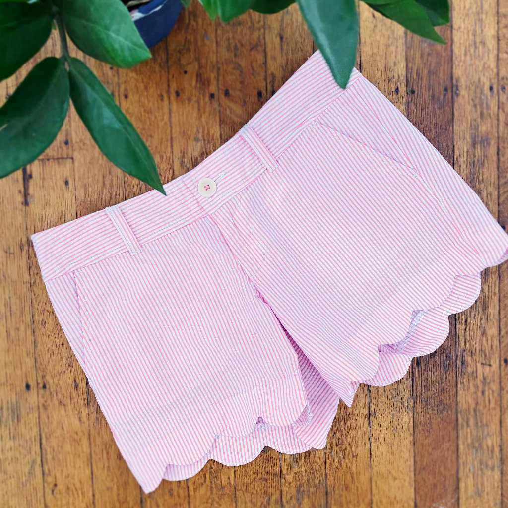 Lilly Pulitzer Seersucker Scallop Shorts 5"